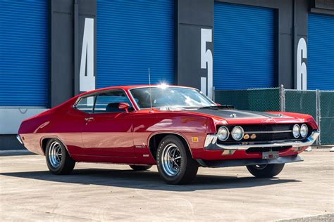 this decision in December of 1969 Ford announced that due to the sales of the Red-hot . . 1970 ford falcon 429 cobra jet for sale